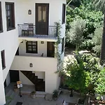 Hotel Deja Vu 3*