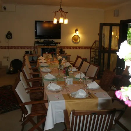 Отель Deja Vu 3*