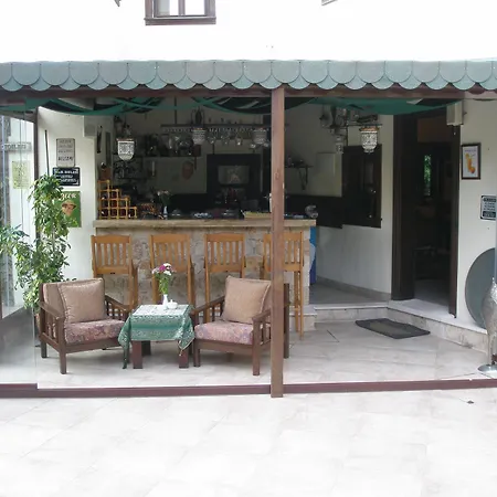 Отель Deja Vu Анталья