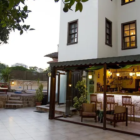 Deja Vu Отель 3*